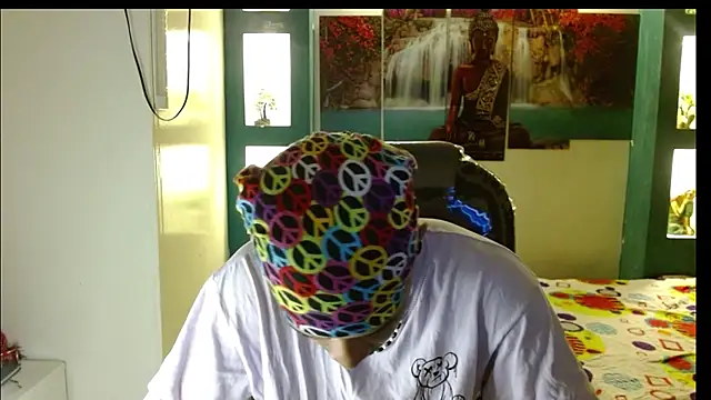 Snapshot of apolo_98 chatting on December 11, 2024, 12:55 pm apolo 98 online show from December 11, 2024, 12:55 pm