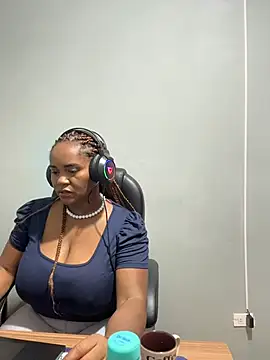 AliciaMiilf online show from July 9, 2026, 10:53 pm