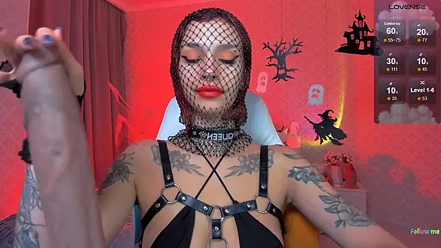 Snapshot of LeylaNoiry chatting on October 26, 2025, 5:35 pm LeylaNoiry online show from October 26, 2025, 5:35 pm