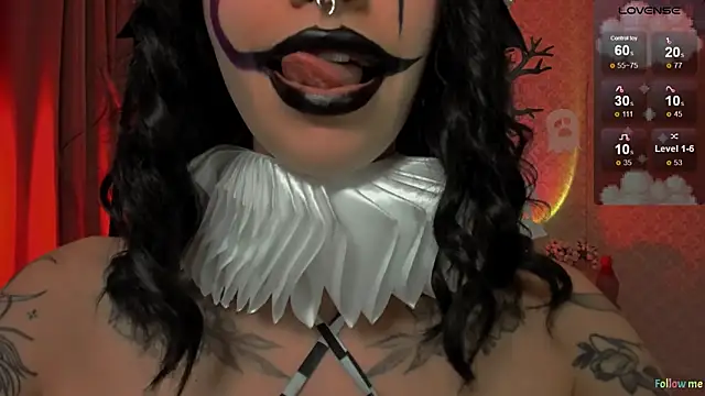 Snapshot of LeylaNoiry chatting on October 23, 2025, 3:21 pm LeylaNoiry online show from October 23, 2025, 3:21 pm