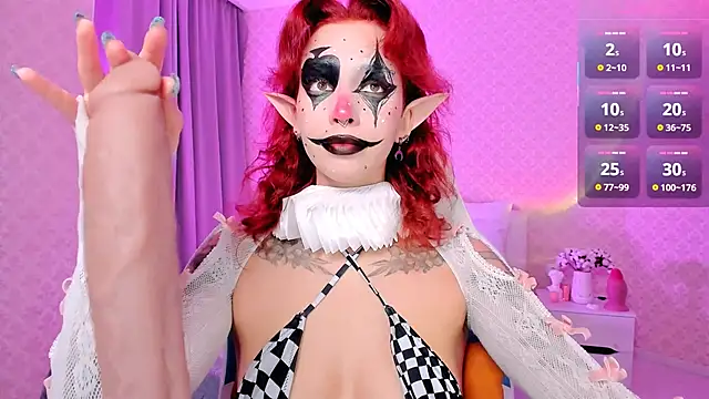 Snapshot of LeylaNoiry chatting on November 8, 2025, 1:47 pm LeylaNoiry online show from November 8, 2025, 1:47 pm