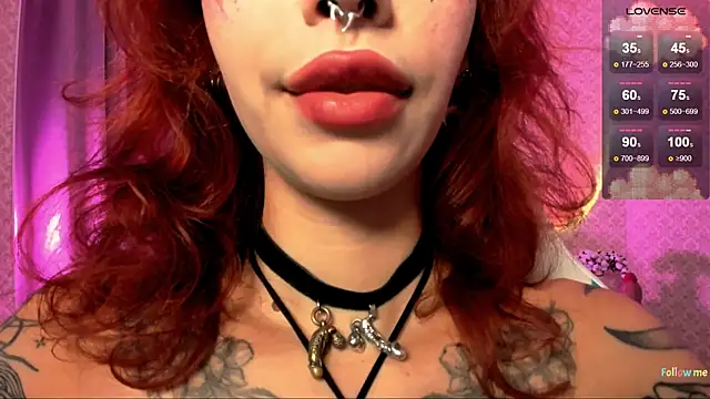 Snapshot of LeylaNoiry chatting on October 14, 2025, 3:12 pm LeylaNoiry online show from October 14, 2025, 3:12 pm