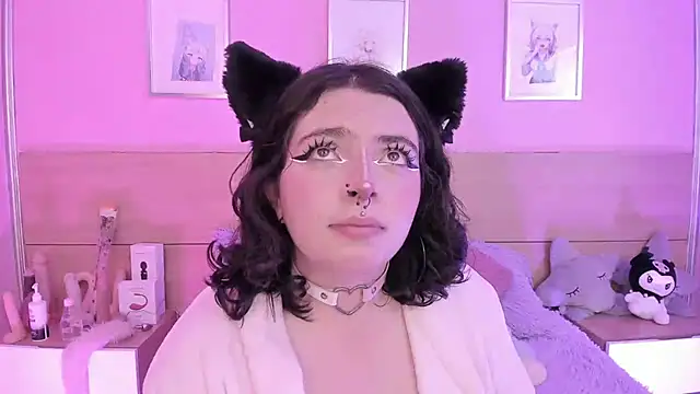 Snapshot of Sachi_Meow chatting on March 10, 2025, 10:18 am Sachi Meow online show from March 10, 2025, 10:18 am