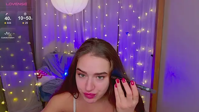 LovelyJessie online show from December 29, 2024, 6:05 pm