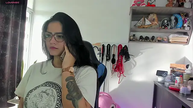 Snapshot of scarlet-kennedy98 chatting on December 31, 2024, 9:06 pm scarlet-kennedy98 online show from December 31, 2024, 9:06 pm