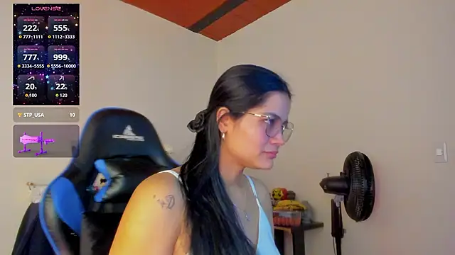 Snapshot of scarlet-kennedy98 chatting on February 26, 2026, 9:59 pm scarlet-kennedy98 online show from February 26, 2026, 9:59 pm