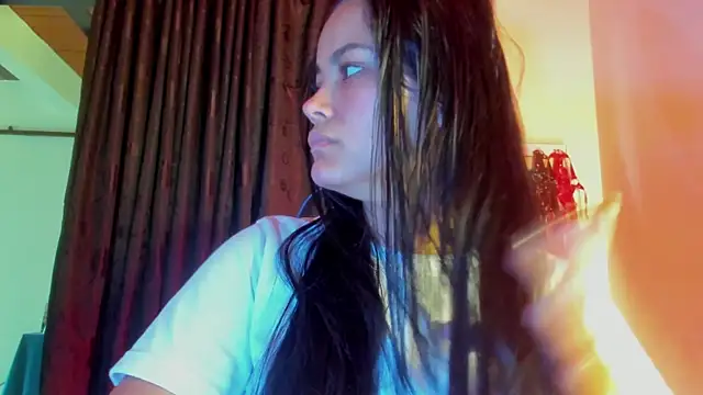 Snapshot of scarlet-kennedy98 chatting on November 6, 2025, 6:34 pm scarlet-kennedy98 online show from November 6, 2025, 6:34 pm