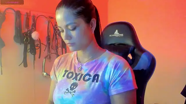Snapshot of scarlet-kennedy98 chatting on July 16, 2026, 8:28 pm scarlet-kennedy98 online show from July 16, 2026, 8:28 pm