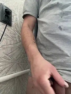 vanho29 online show from February 3, 2026, 11:48 am