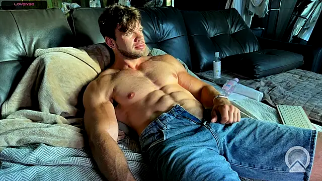 ericeric507 online show from October 13, 2025, 5:09 am