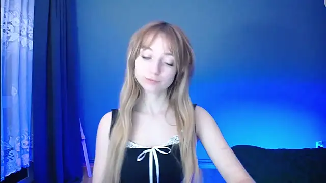LuciaYoung online show from February 27, 2025, 10:31 pm
