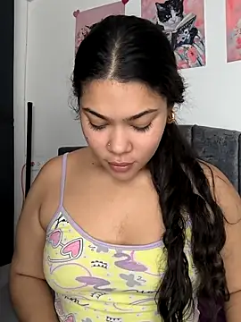 Dullce Maria online show from March 12, 2025, 6:18 am