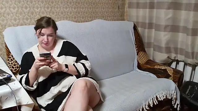 franceska blue online show from February 9, 2026, 10:08 pm