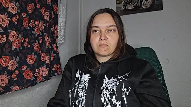 Cyndee Winter online show from April 11, 2026, 6:33 pm