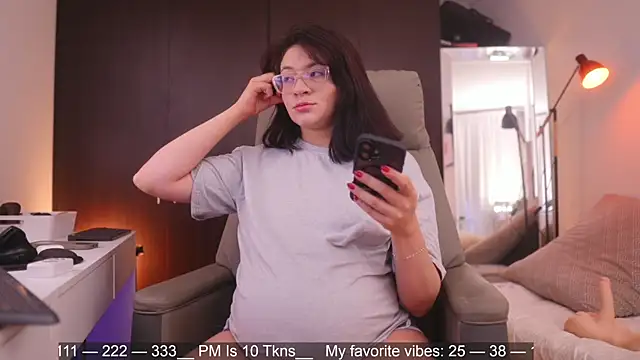 Anah s online show from April 10, 2026, 10:39 pm