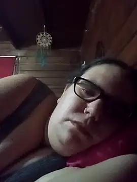 gatitabuena-90 online show from March 15, 2026, 5:14 am