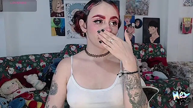 kitty22  online show from February 7, 2026, 5:43 pm