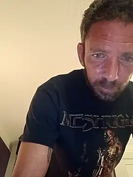 Snapshot of Treemandude chatting on September 24, 2025, 1:57 am Treemandude online show from September 24, 2025, 1:57 am