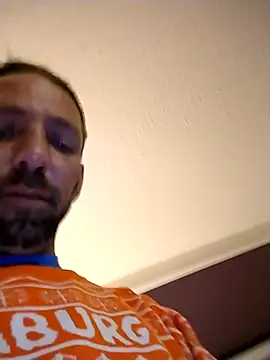 Treemandude online show from November 30, 2025, 3:40 am