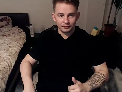 LandonYork online show from April 15, 2026, 7:07 pm