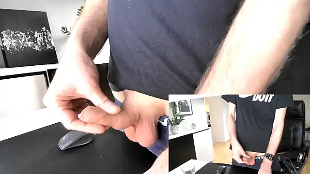 Snapshot of sperma_tributes chatting on February 4, 2026, 4:02 pm sperma tributes online show from February 4, 2026, 4:02 pm