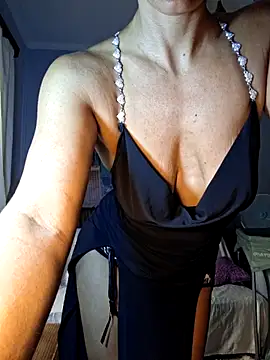Snapshot of Ameliapppi chatting on July 12, 2026, 9:54 am Ameliapppi online show from July 12, 2026, 9:54 am