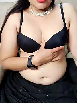 Traditional Housewife  online show from January 30, 2025, 6:43 pm