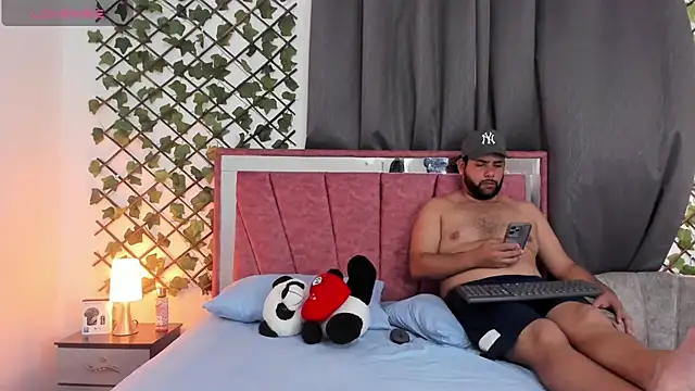 passionate love22 online show from July 25, 2026, 6:47 pm