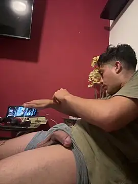 Snapshot of Magicerosxx69 chatting on March 20, 2026, 8:48 am Magicerosxx69 online show from March 20, 2026, 8:48 am