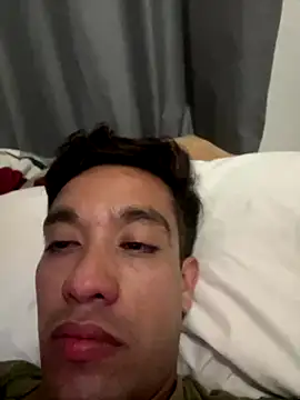 Snapshot of Magicerosxx69 chatting on December 19, 2025, 2:37 am Magicerosxx69 online show from December 19, 2025, 2:37 am