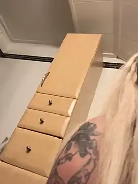 Snapshot of QueenOfFknBj chatting on December 22, 2024, 8:58 pm QueenOfFknBj online show from December 22, 2024, 8:58 pm