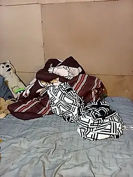 Ngamla123 online show from October 15, 2025, 7:44 pm