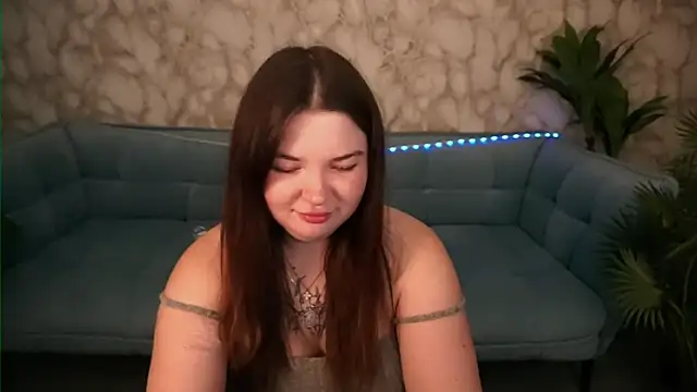 RosieMoons online show from November 5, 2025, 8:34 pm