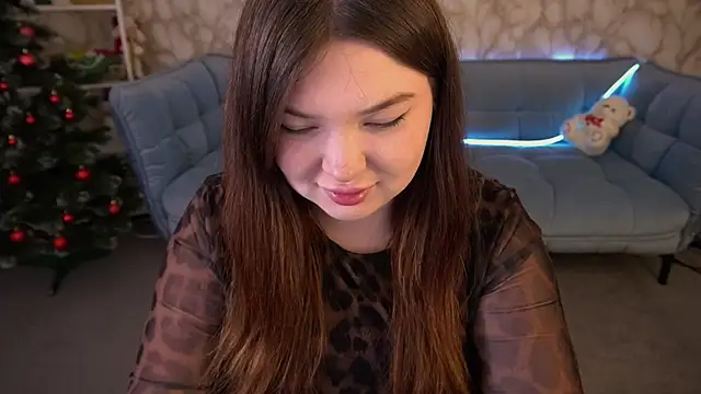 RosieMoons online show from January 13, 2026, 8:24 pm