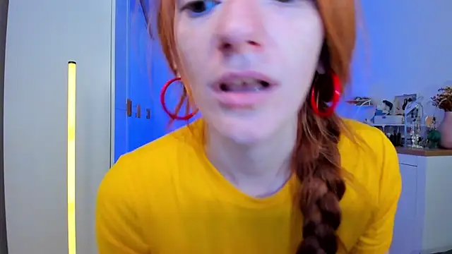 Snapshot of Aliceginger99 chatting on July 8, 2026, 1:23 pm Aliceginger99 online show from July 8, 2026, 1:23 pm