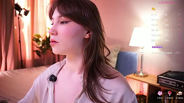 Snapshot of askaudrey_ chatting on March 21, 2026, 1:37 pm askaudrey online show from March 21, 2026, 1:37 pm