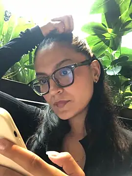 Gia Mazzon online show from March 27, 2026, 5:14 pm