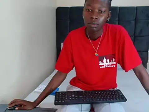 Snapshot of Kimberllie_s chatting on December 6, 2024, 7:37 am Kimberllie s online show from December 6, 2024, 7:37 am