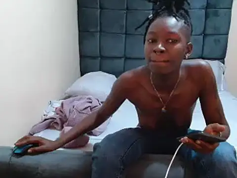 Snapshot of Kimberllie_s chatting on December 20, 2024, 9:43 am Kimberllie s online show from December 20, 2024, 9:43 am