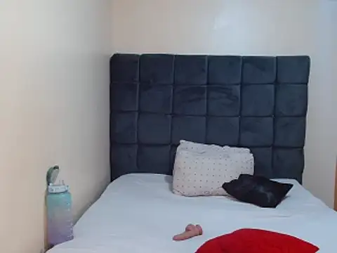 Snapshot of Kimberllie_s chatting on March 22, 2025, 3:41 am Kimberllie s online show from March 22, 2025, 3:41 am