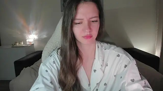 Sonia moon  online show from September 24, 2025, 2:29 am