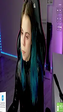 Latex Kitty online show from December 18, 2025, 2:32 pm