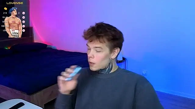 DENIS HERE online show from December 16, 2025, 7:56 am