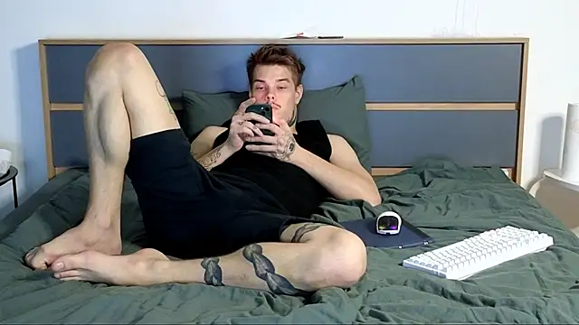 DENIS HERE online show from November 21, 2025, 12:20 am