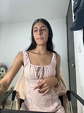 cristel 17 online show from October 21, 2025, 11:37 pm