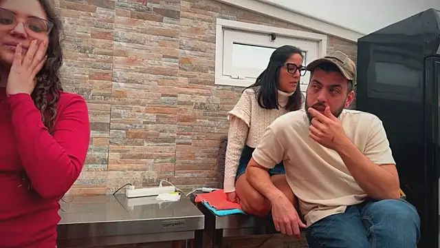 Snapshot of barfantasy chatting on March 1, 2026, 10:26 am barfantasy online show from March 1, 2026, 10:26 am