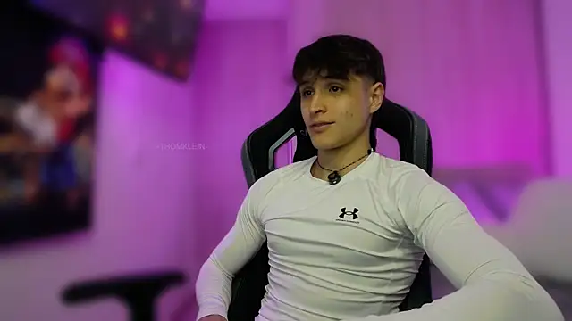 thomklein online show from October 15, 2025, 7:55 pm