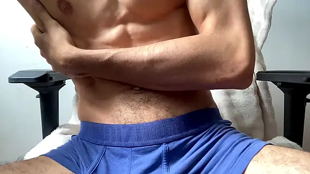 rippedbutskinny online show from September 30, 2025, 5:13 am