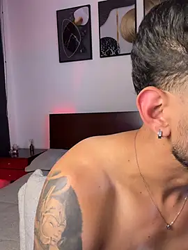 AxelKing1326 online show from March 8, 2026, 1:44 am