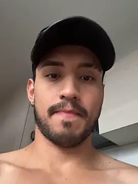 AxelKing1326 online show from March 3, 2026, 8:38 pm